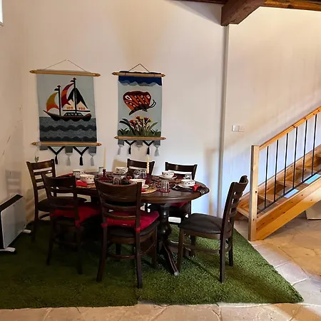Ariadni Villa